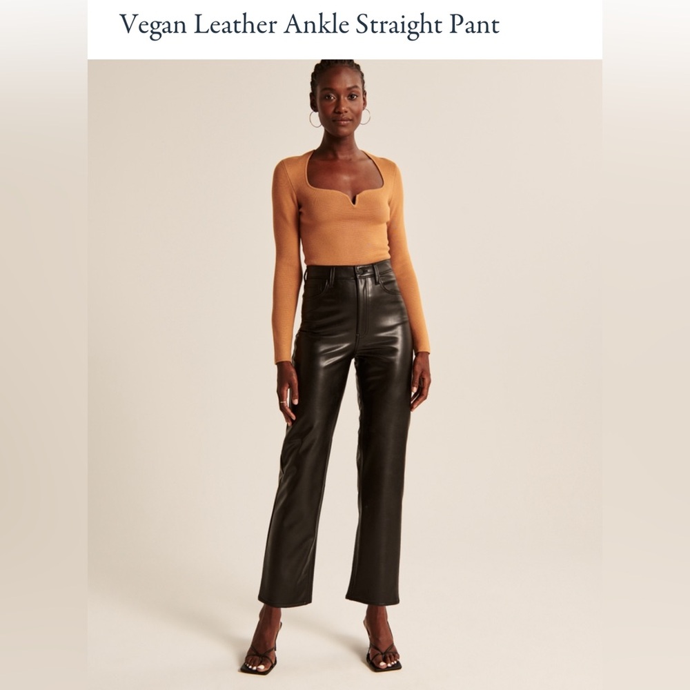 A&F Vegan Leather Ankle Straight Pant (New w. tags) - Size 24, Short (Length)